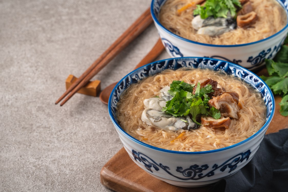 Mee Sua / Oyster Vermicelli (蚵仔麵線)