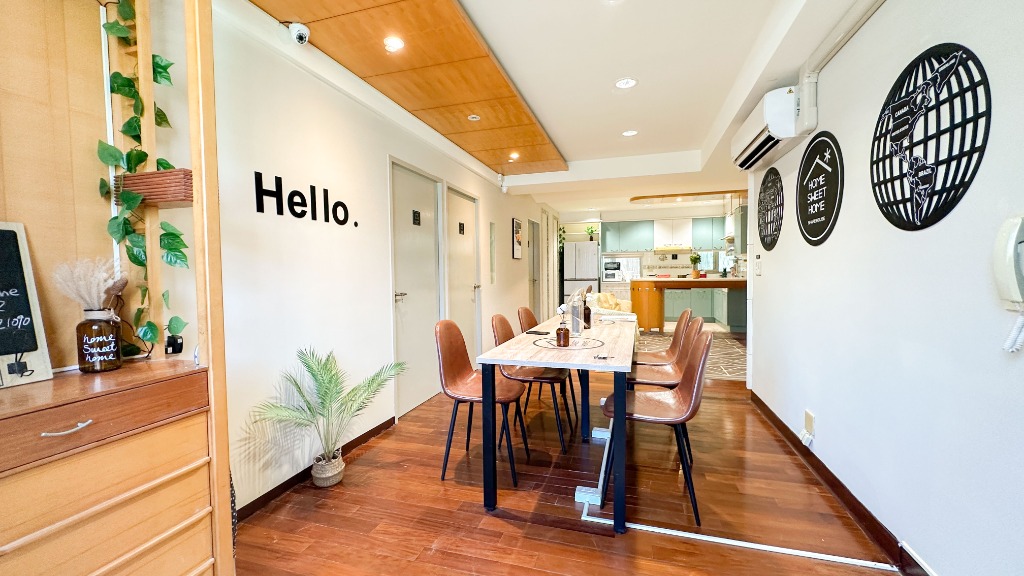 Modern Dining Area